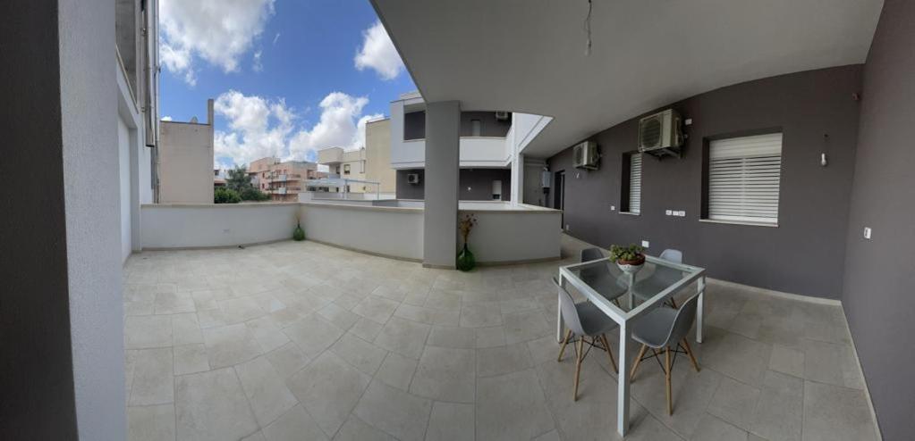 La Terrazza Salentina Villa กาลาตีนา ภายนอก รูปภาพ